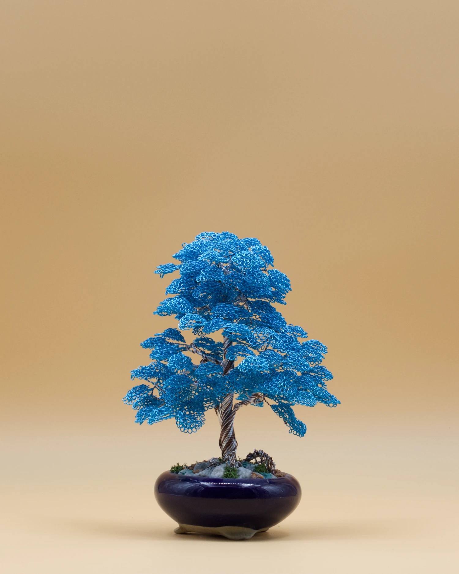 Bonsaï artificiel en fil de fer « Onde de Lagon » – turquoise vif, pot bleu indigo